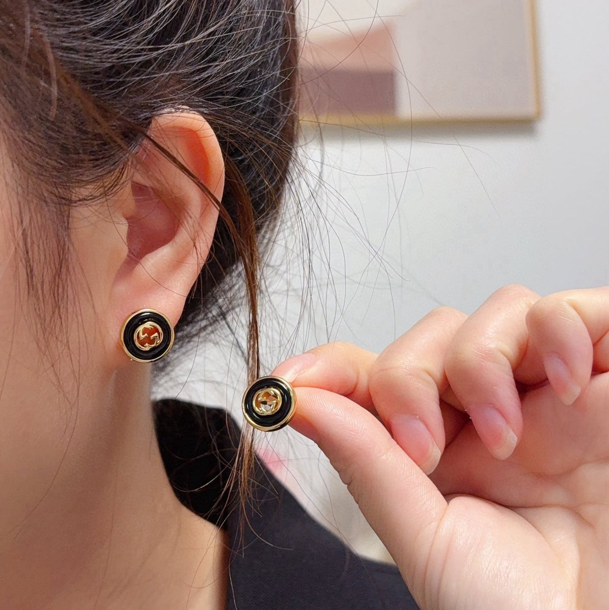 GUCCI Mother-of-Pearl Earrings