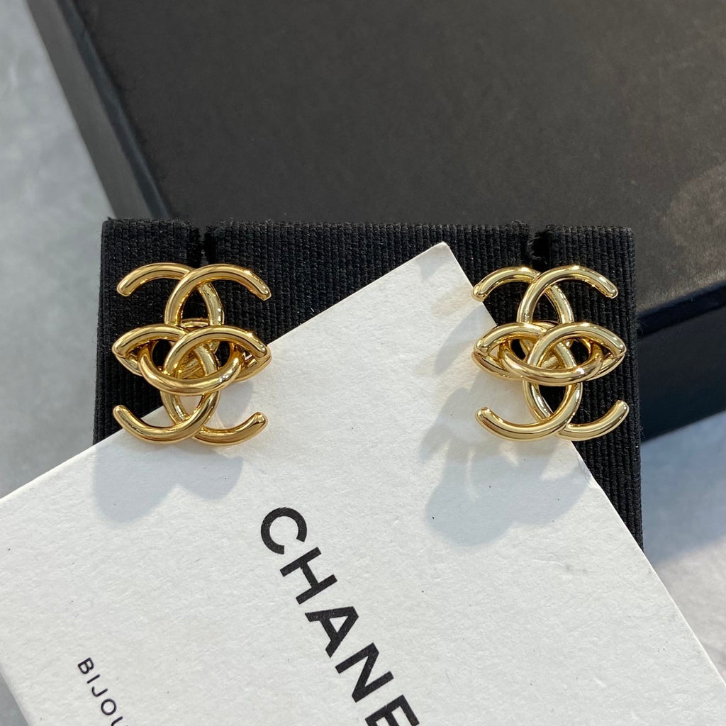 CHANEL Vintage Double-C Earrings