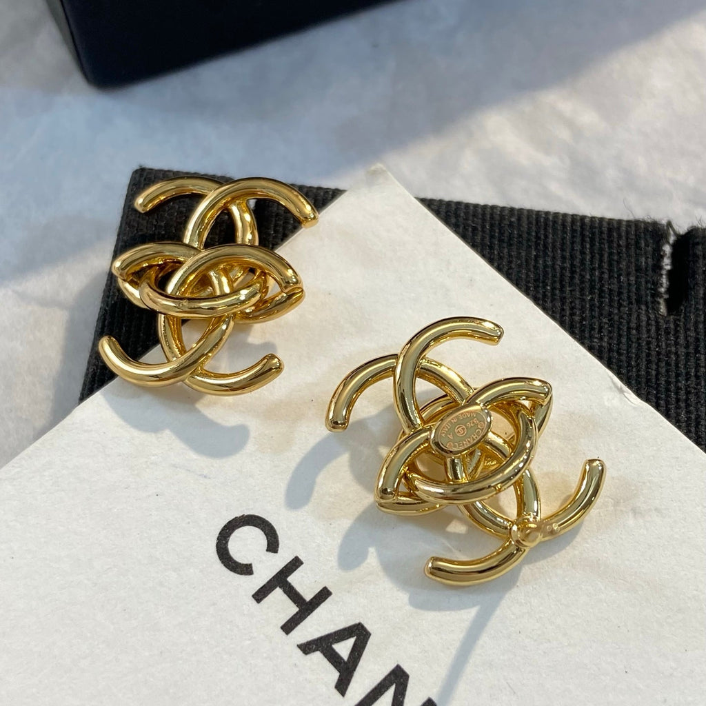 CHANEL Vintage Double-C Earrings