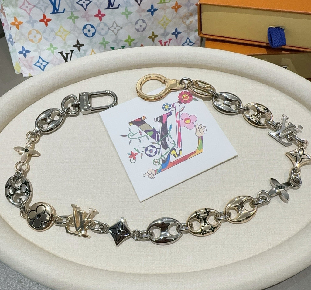 LOUIS VUITTON Metal Bag Charm Keychain