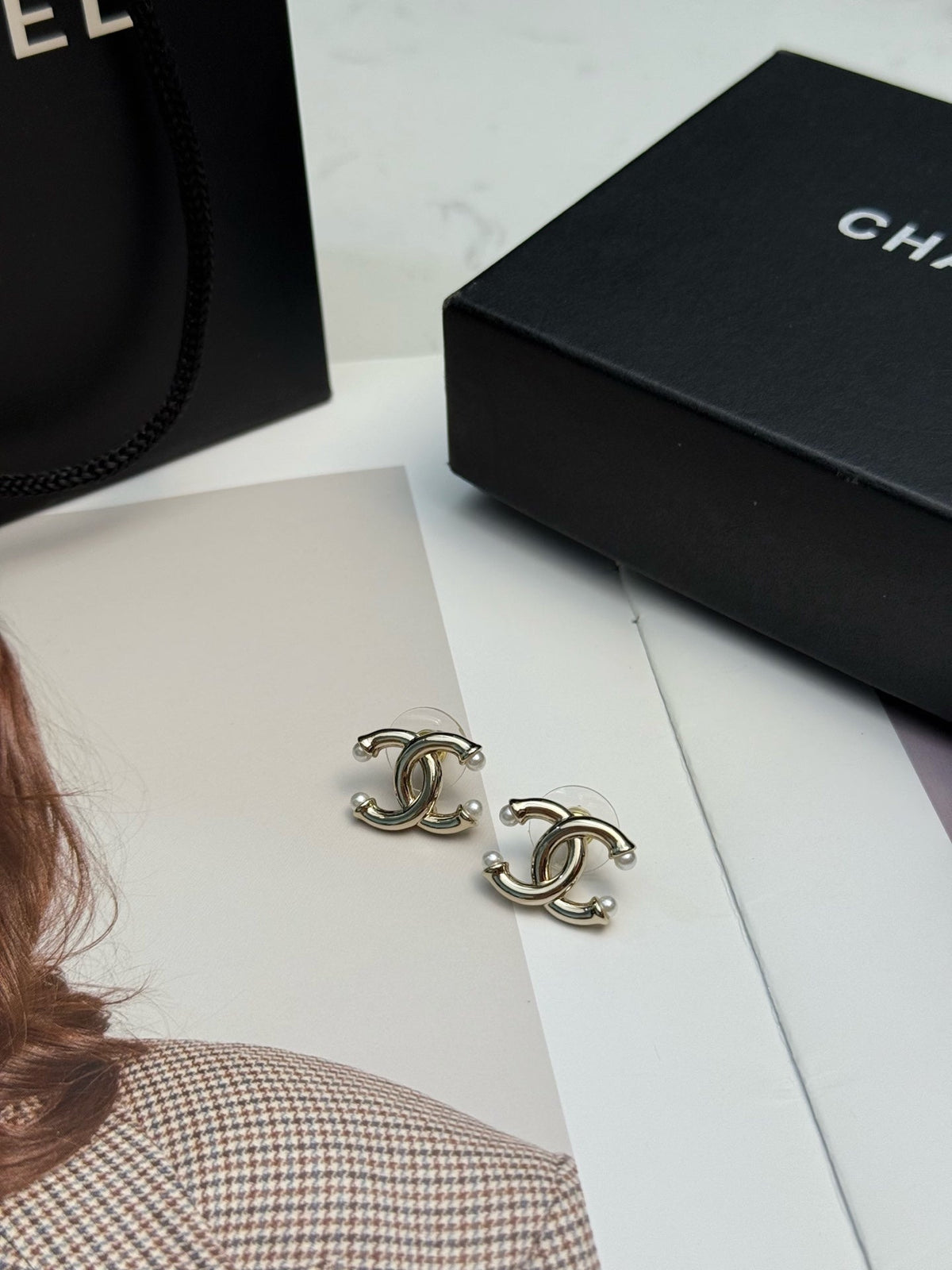 CHANEL Pearl Earrings