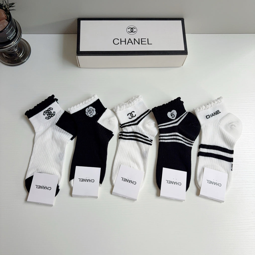 Chanel Comfort Ankle Socks – 5-Pair Set #001