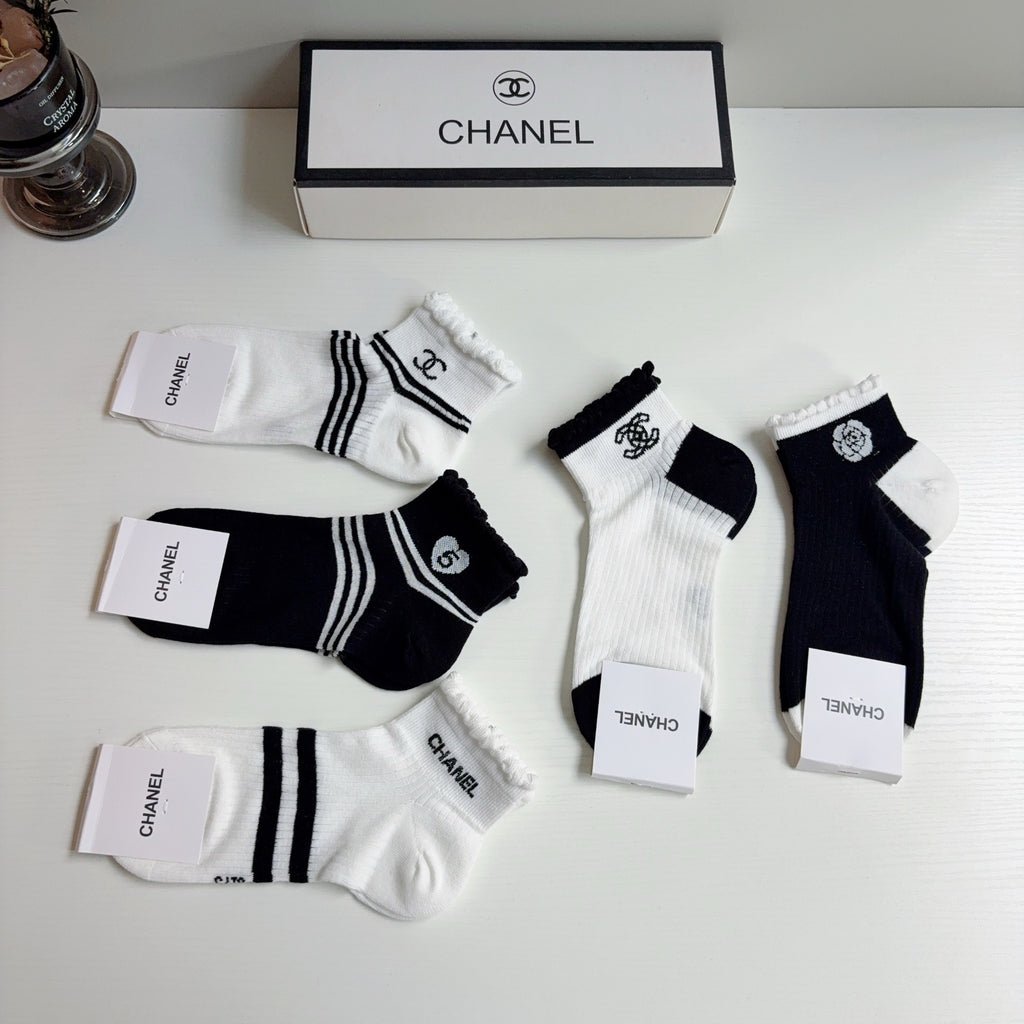 Chanel Comfort Ankle Socks – 5-Pair Set #001