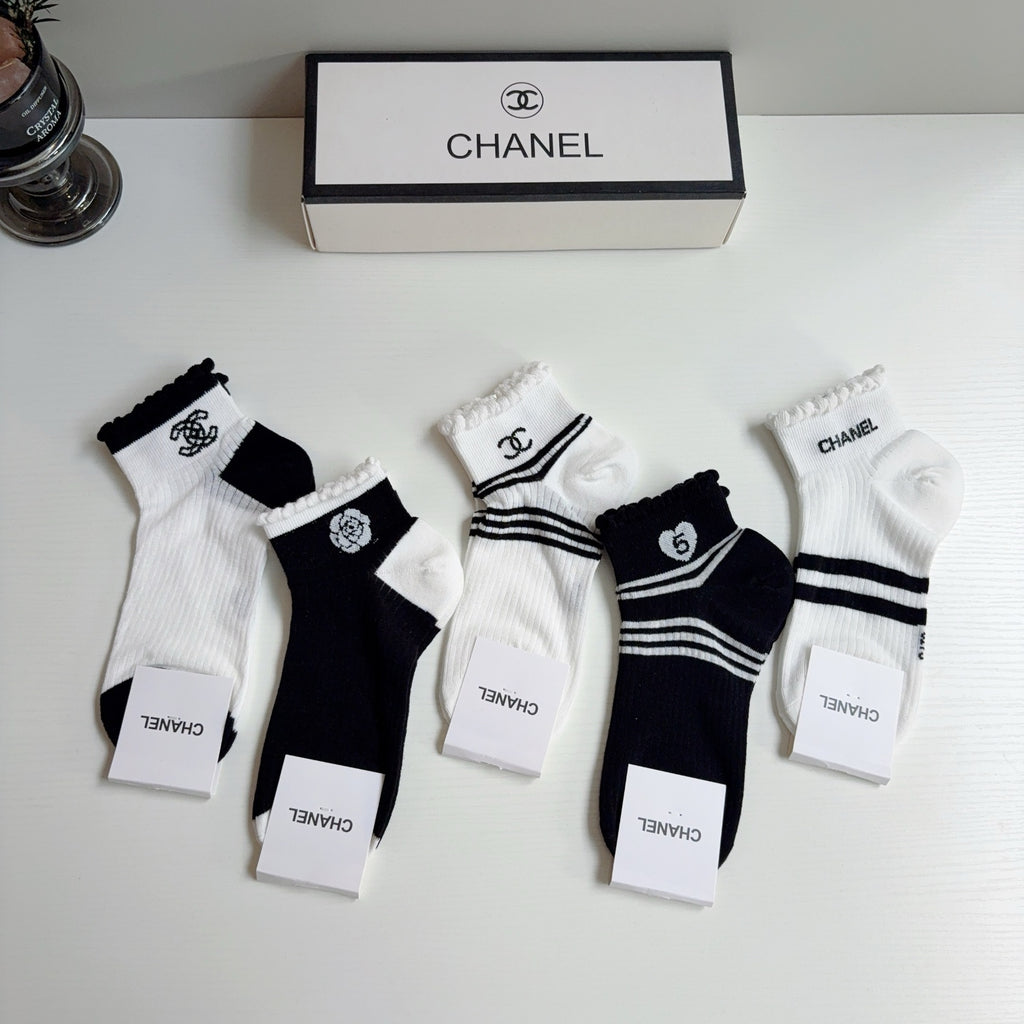 Chanel Comfort Ankle Socks – 5-Pair Set #001