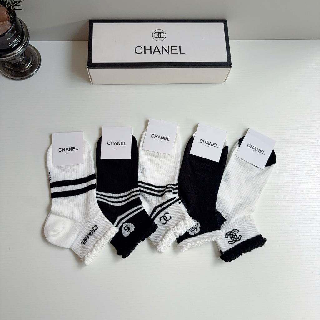 Chanel Comfort Ankle Socks – 5-Pair Set #001