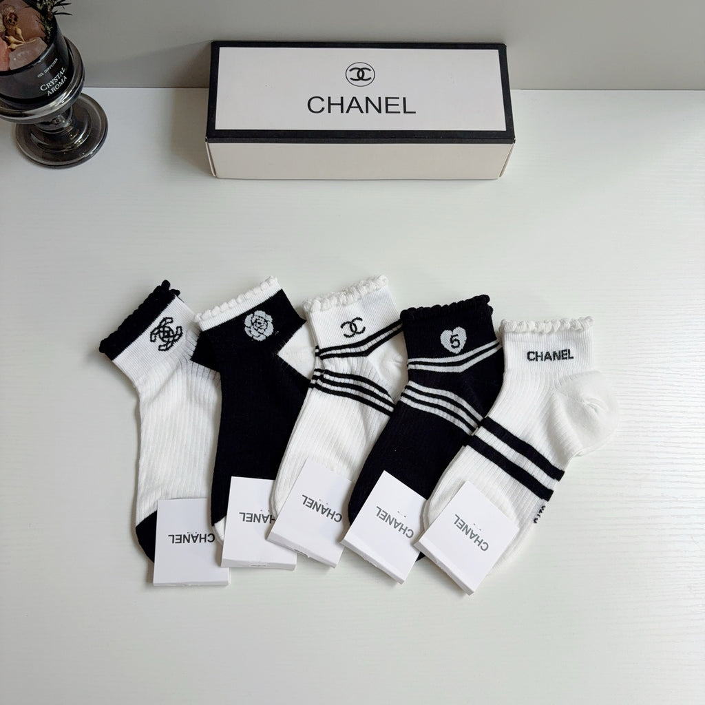 Chanel Comfort Ankle Socks – 5-Pair Set #001