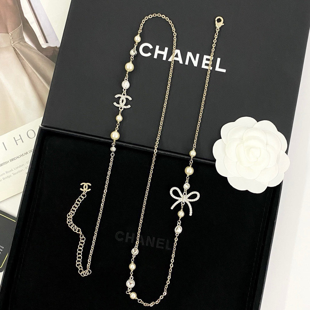 CHANEL Pearl Double-C Bow Long Necklace
