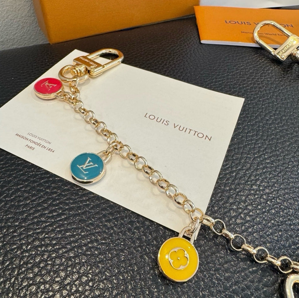 LOUIS VUITTON Keychain Chain