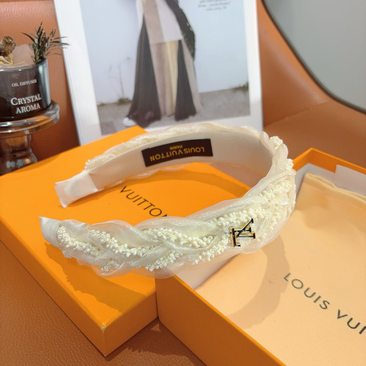 LOUIS VUITTON Headband