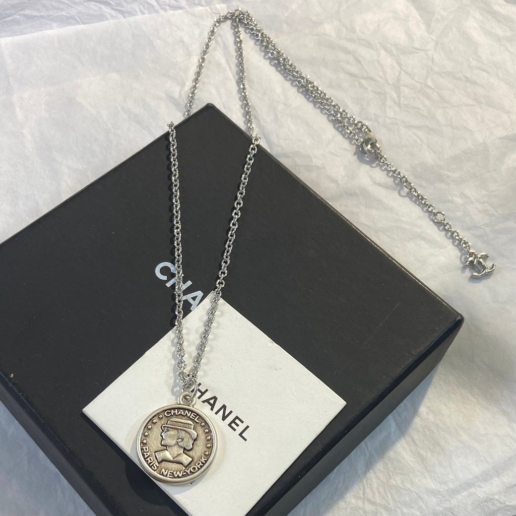 CHANEL Vintage Coin Necklace