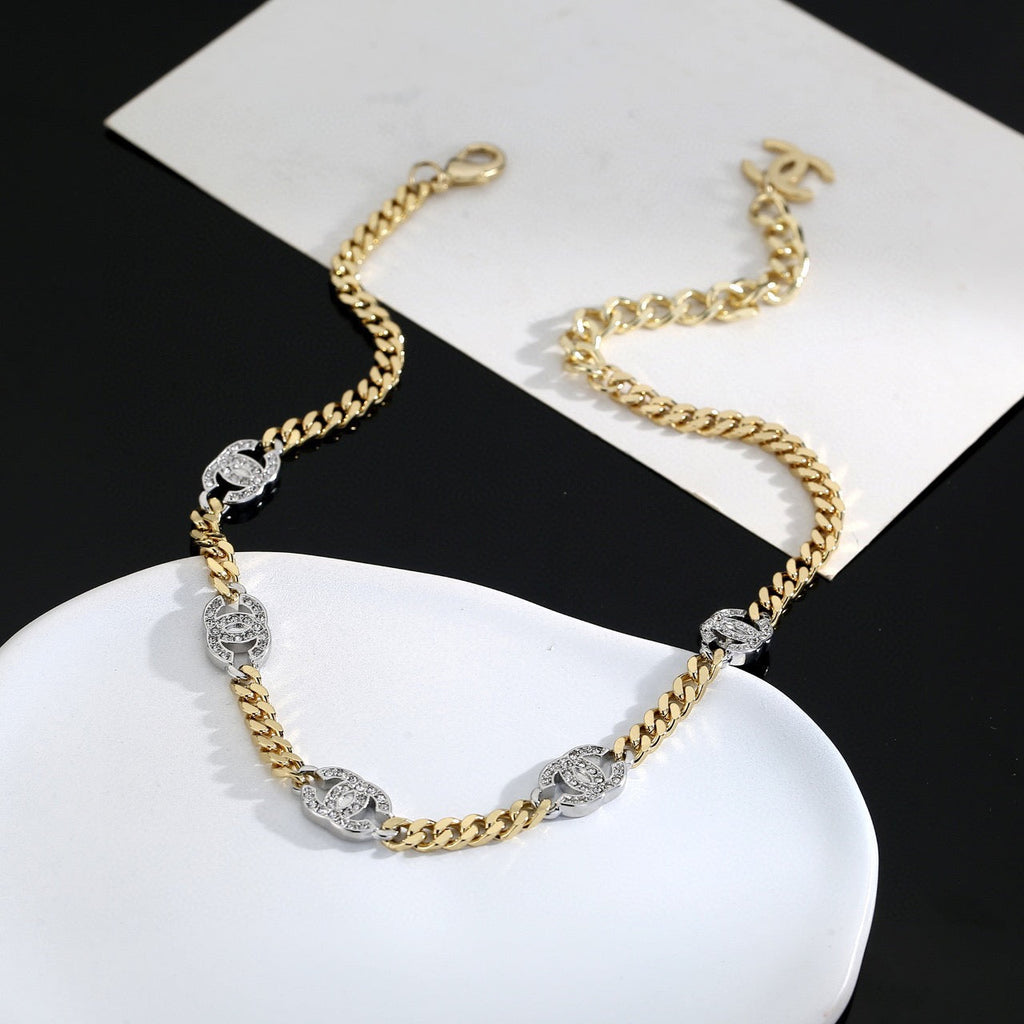 CHANEL Necklace