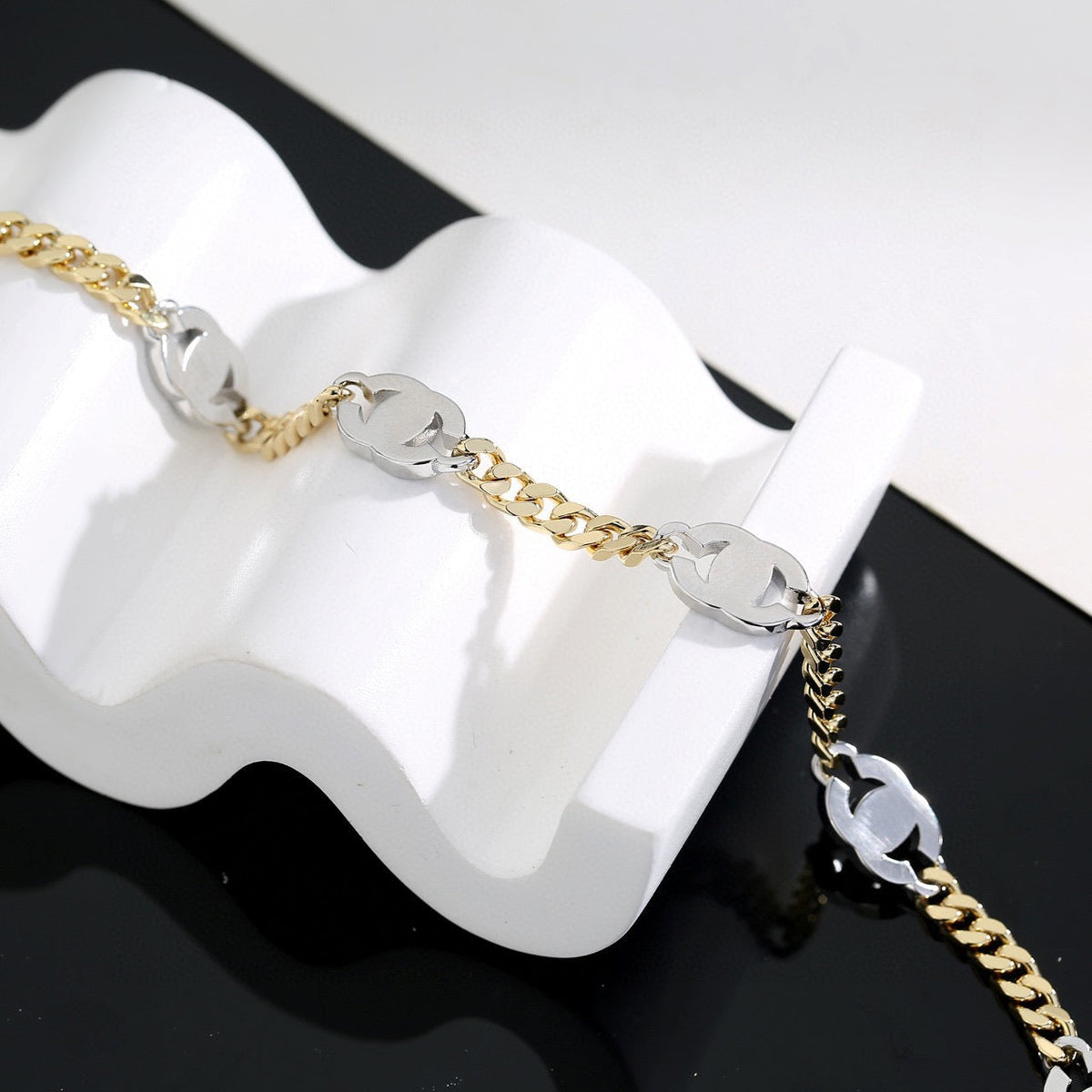 CHANEL Necklace