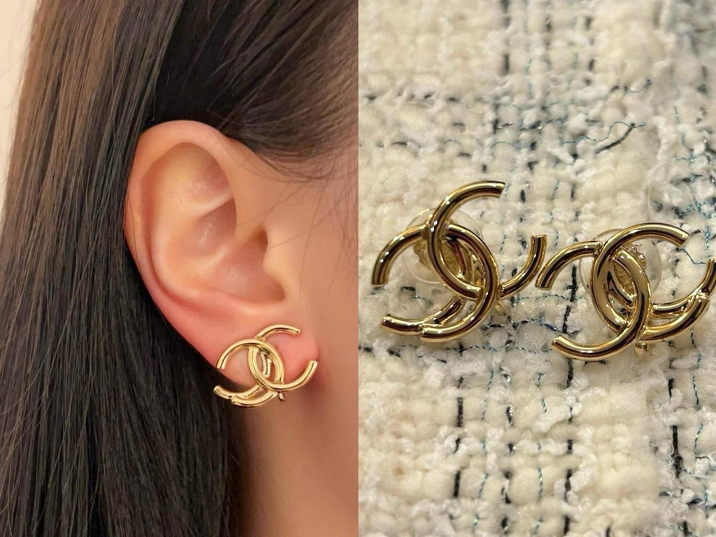 CHANEL Vintage Earrings