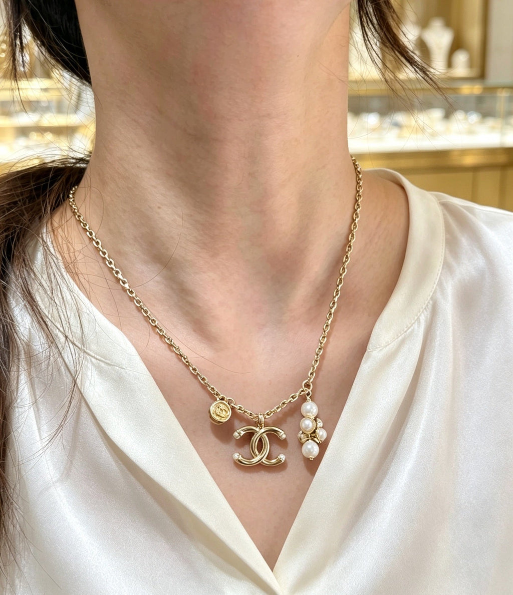 CHANEL Pearl Double-C Pendant Necklace