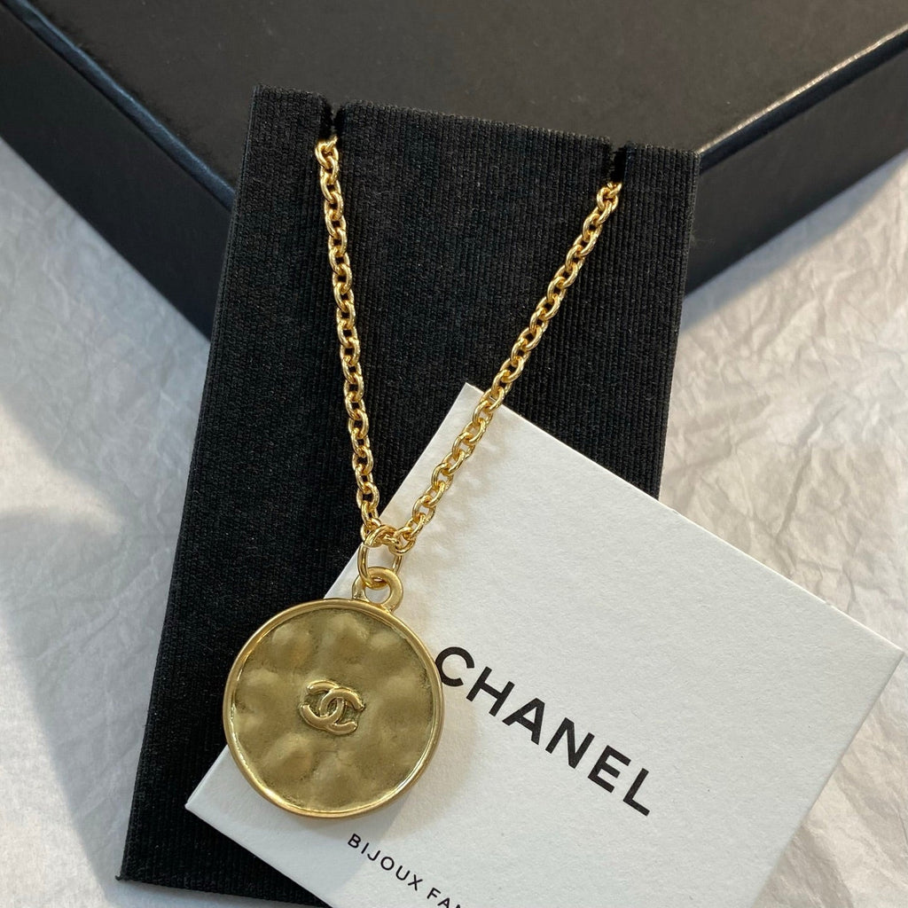 CHANEL Vintage Coin Necklace