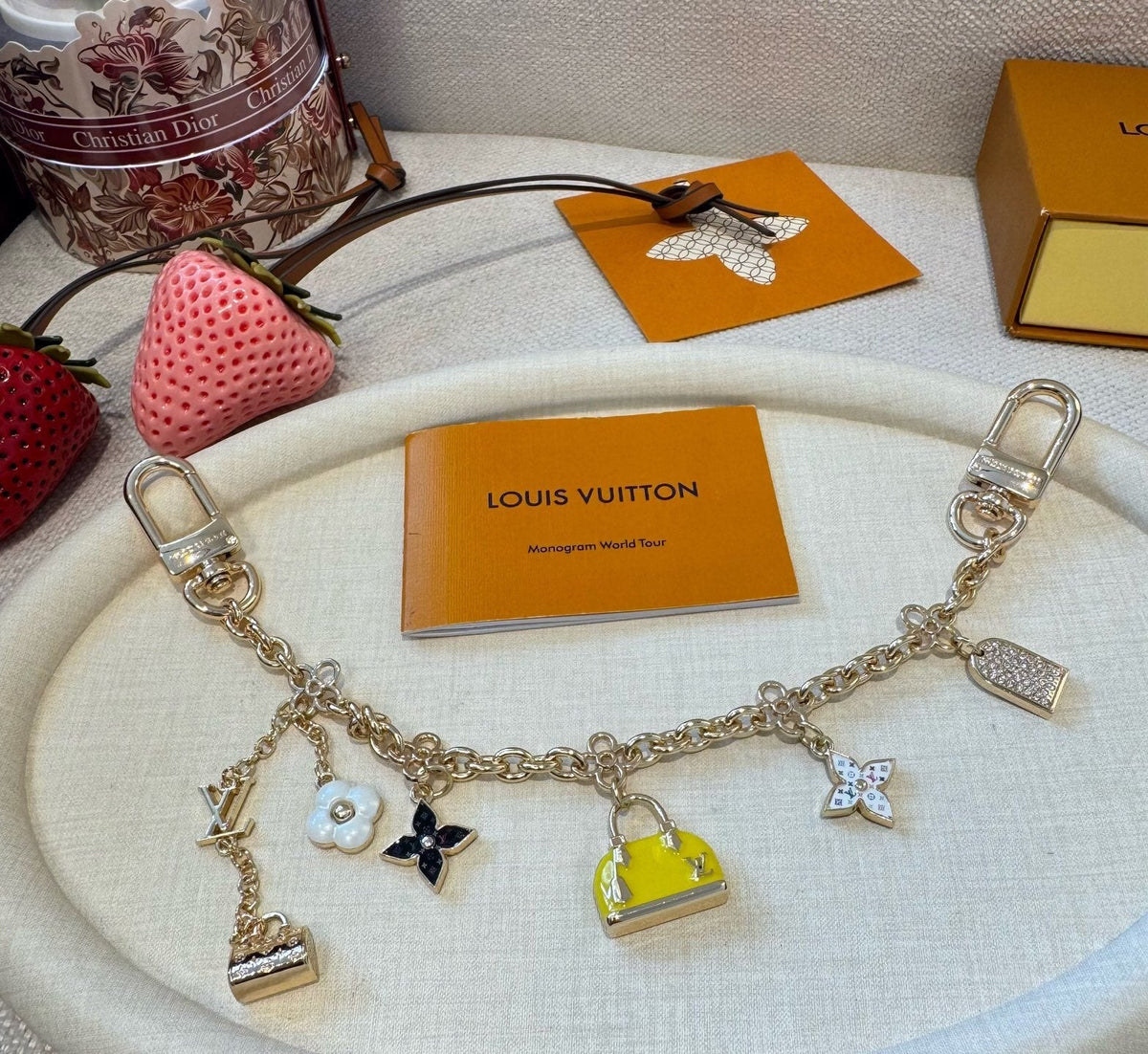 LOUIS VUITTON Metal Bag Charm Keychain