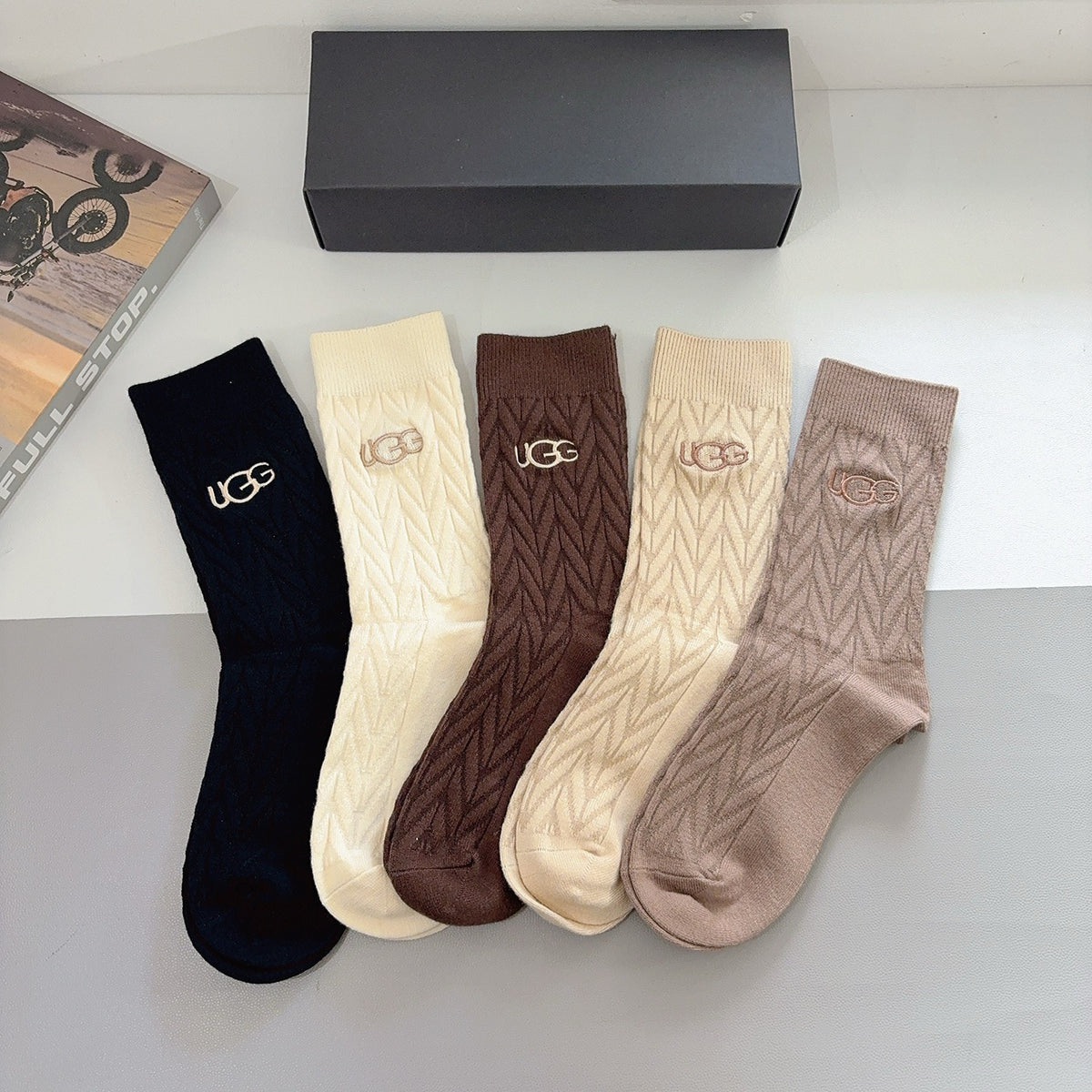 SOLEMN Cashmere Blend Knee-High Socks – 5-Pair Set #001