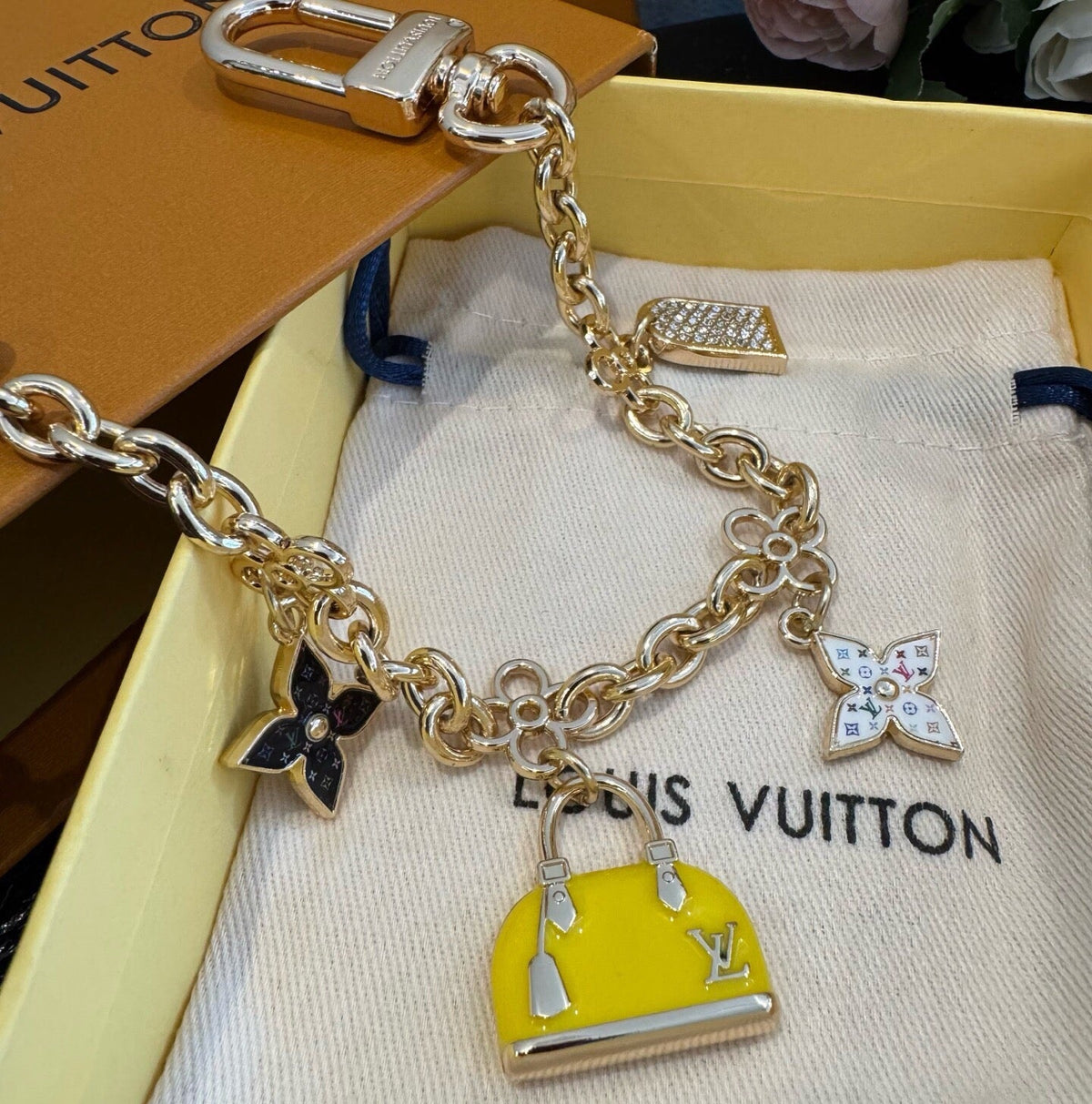 LOUIS VUITTON Metal Bag Charm Keychain