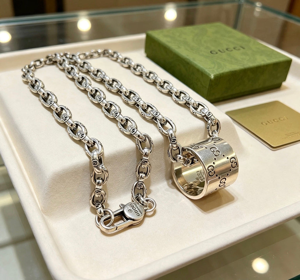 GUCCI Necklace