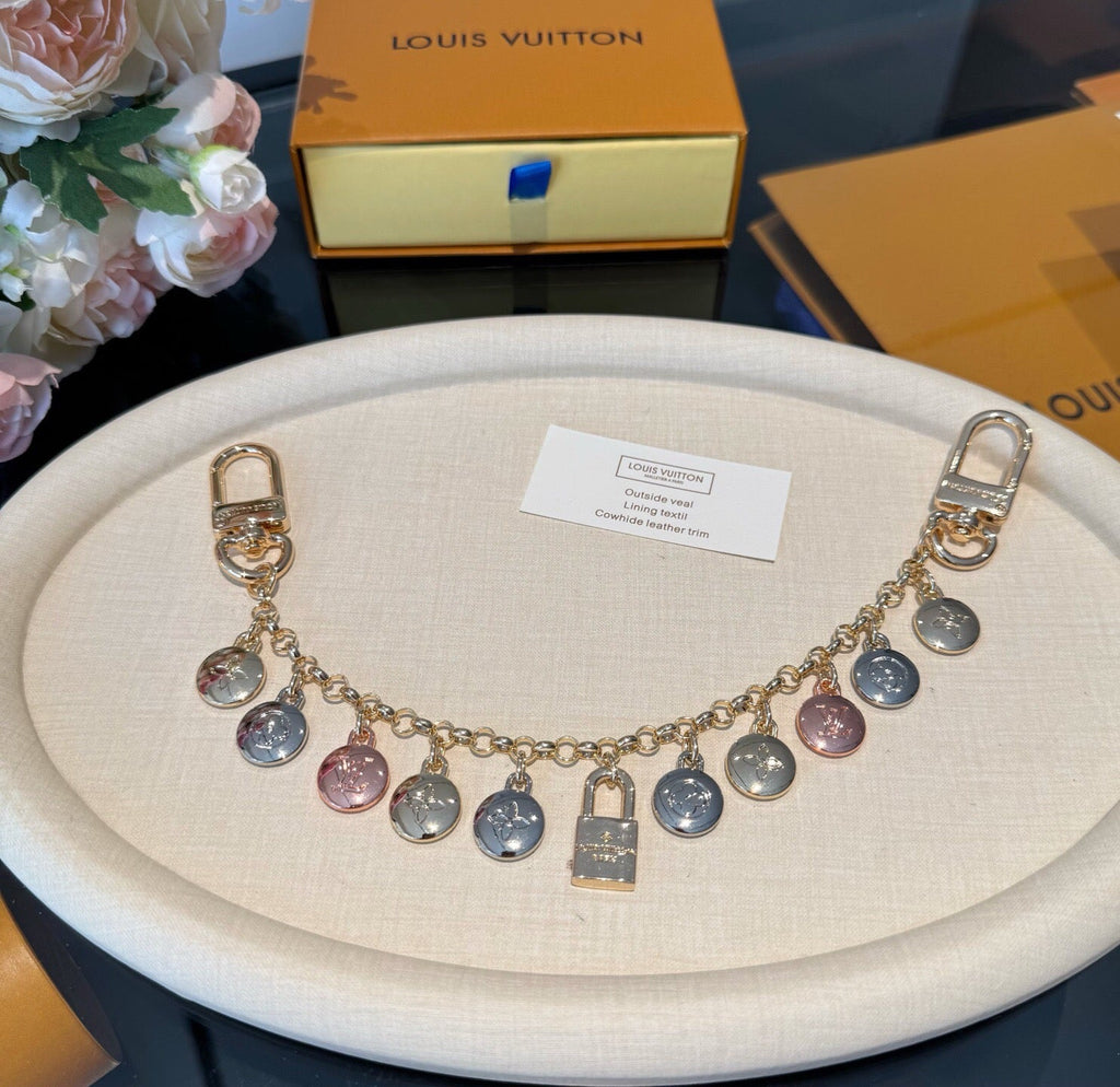 LOUIS VUITTON Metal Bag Charm Keychain