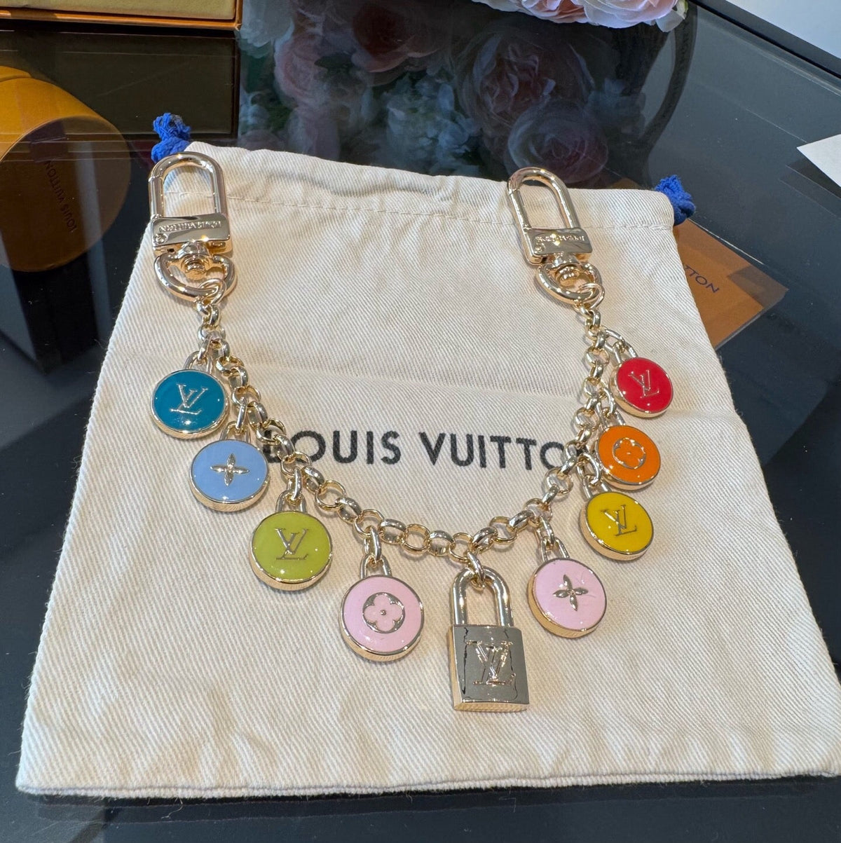 LOUIS VUITTON Metal Bag Charm Keychain