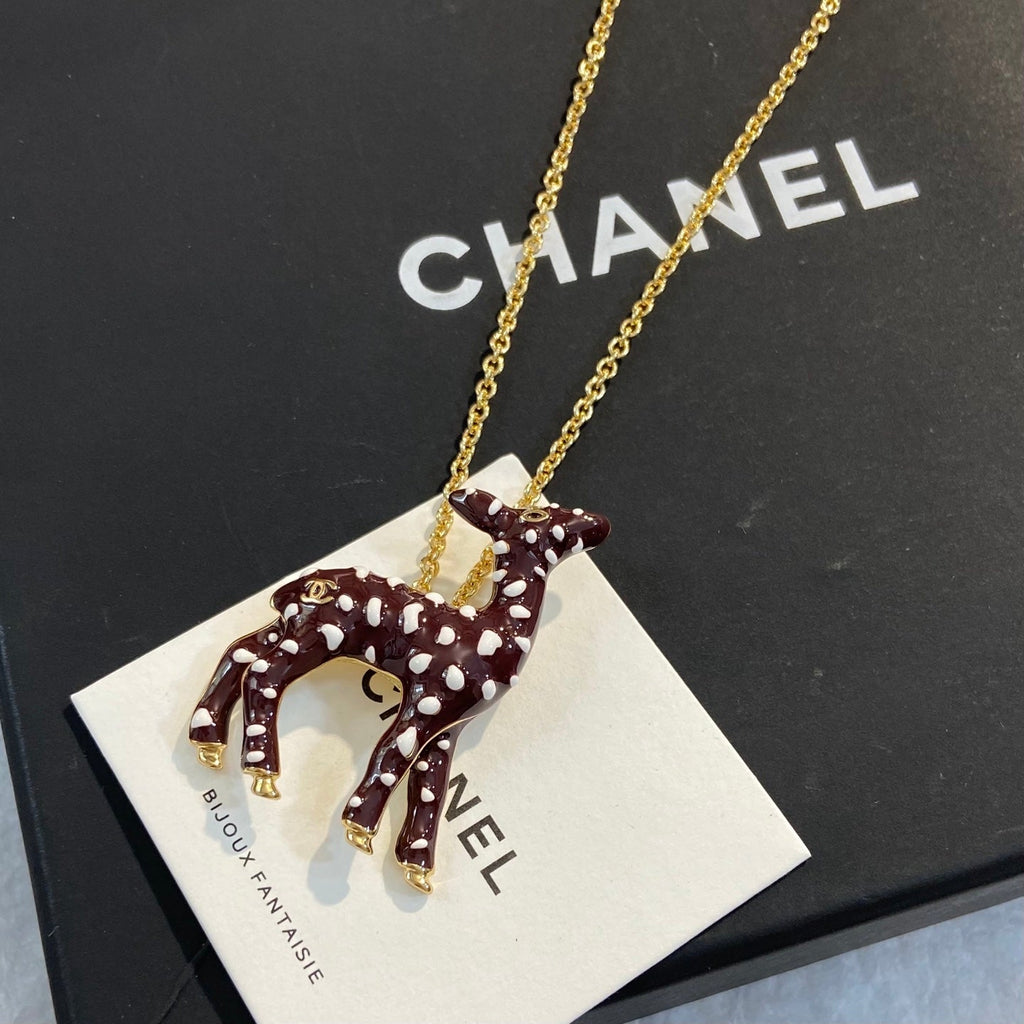 CHANEL Enamel Double-C Vintage Necklace