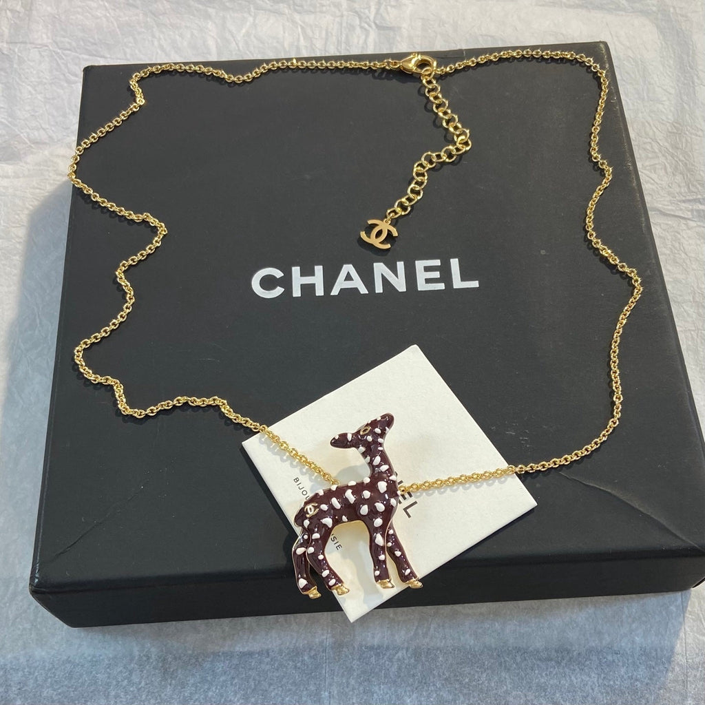 CHANEL Enamel Double-C Vintage Necklace