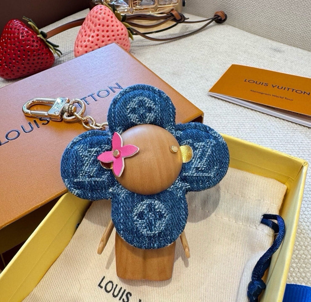 LOUIS VUITTON Bag Charm Keychain