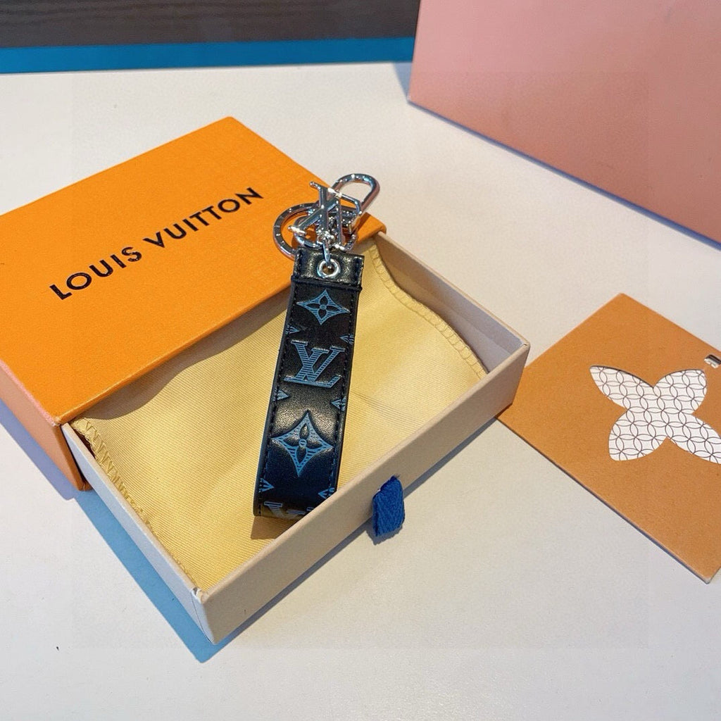 LOUIS VUITTON Canvas Metal Bag Charm Keychain