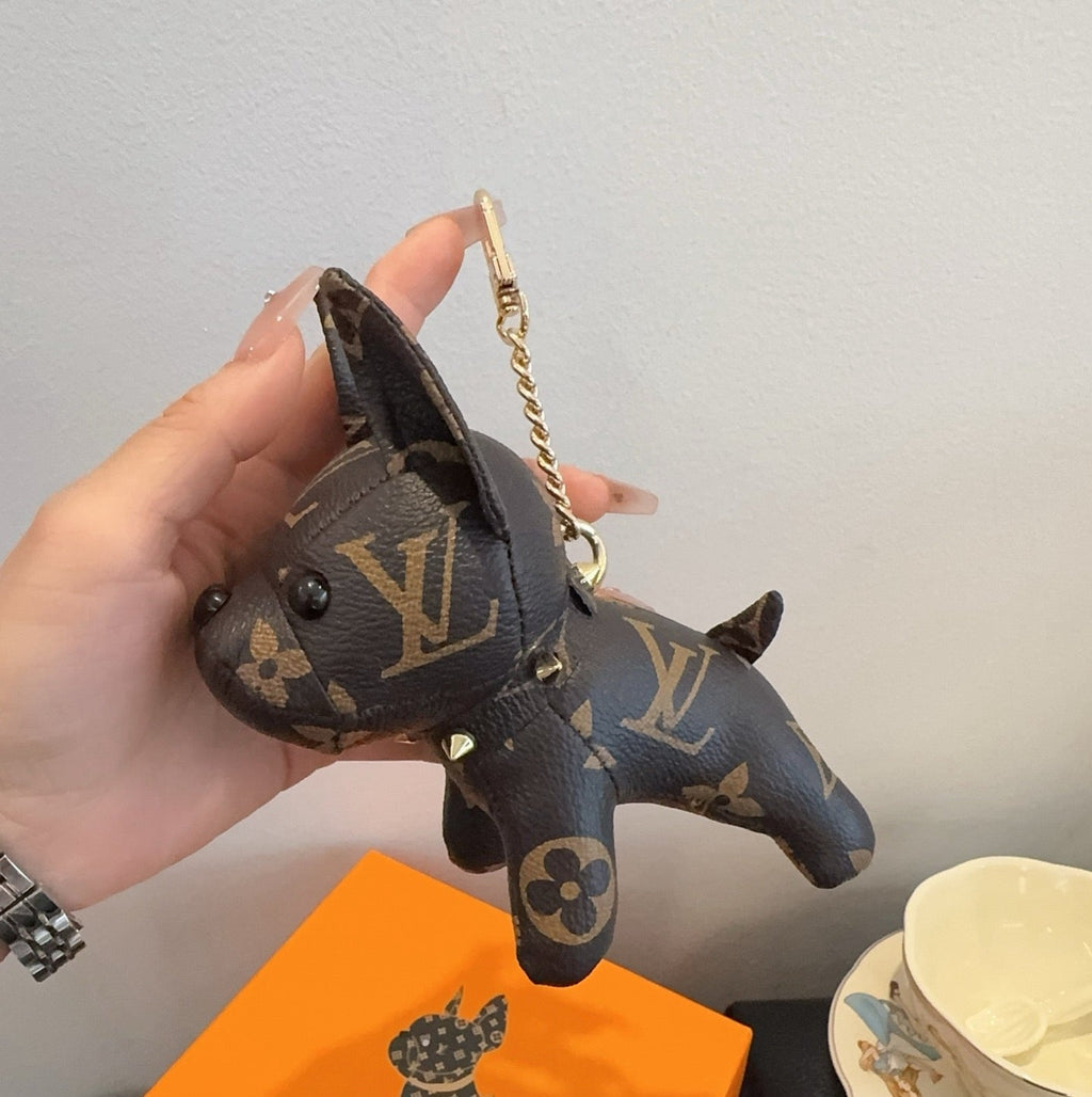 LOUIS VUITTON Metal Logo Keychain