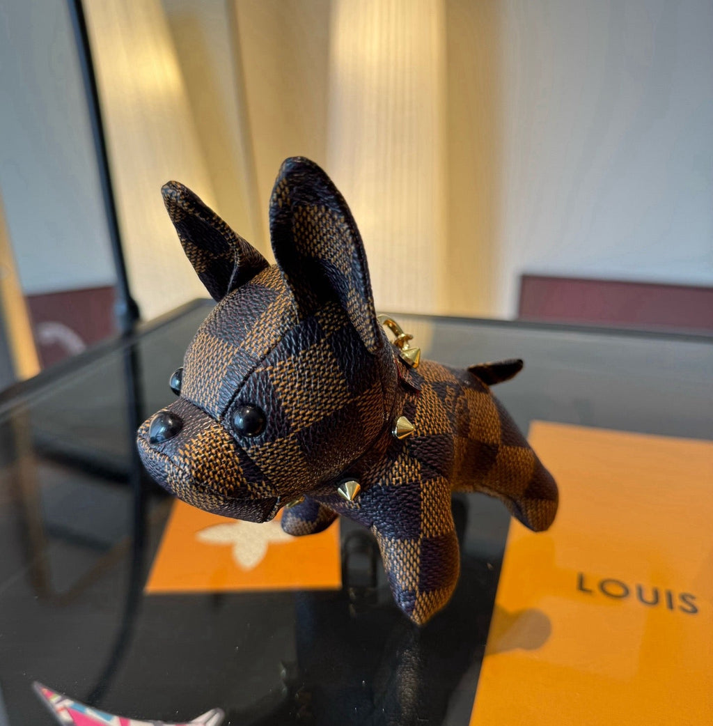 LOUIS VUITTON Metal Logo Keychain