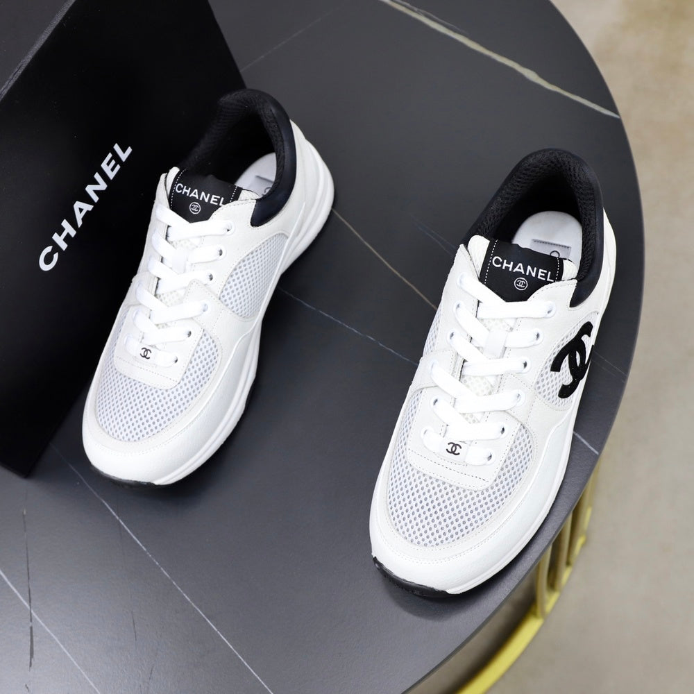 Designer Unisex Sneakers - Style 426600