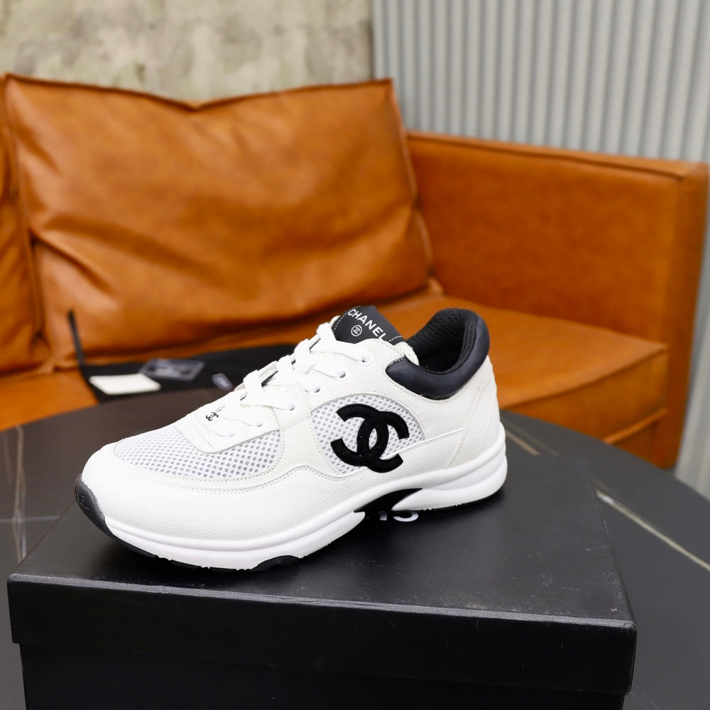 Designer Unisex Sneakers - Style 426600