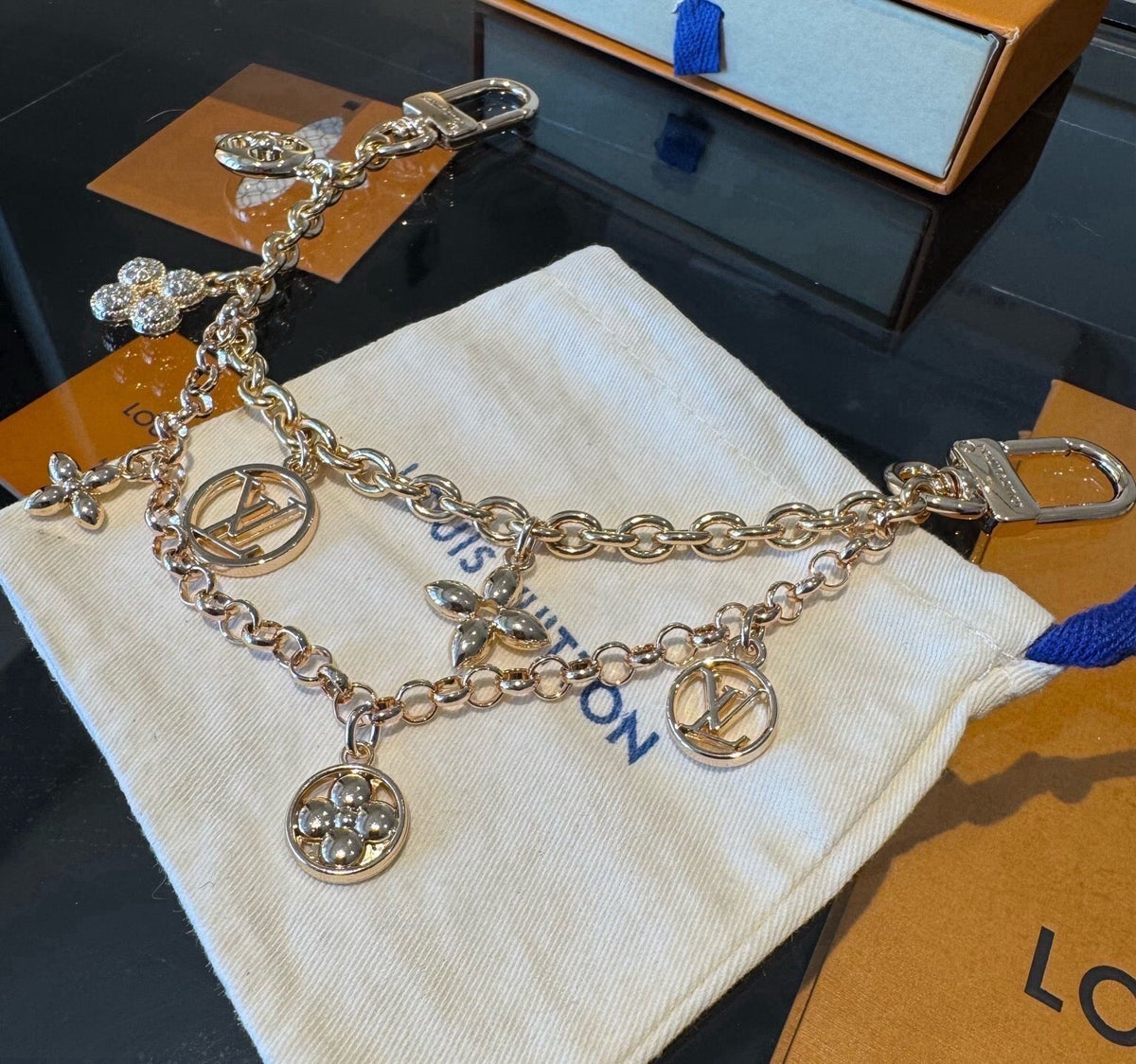 LOUIS VUITTON Metal Bag Charm Keychain
