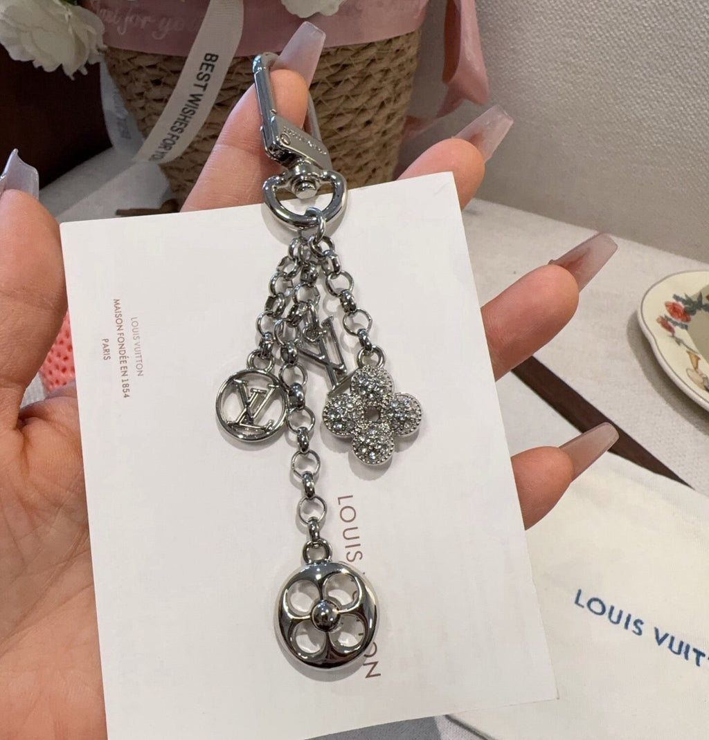 LOUIS VUITTON Metal Bag Charm Keychain
