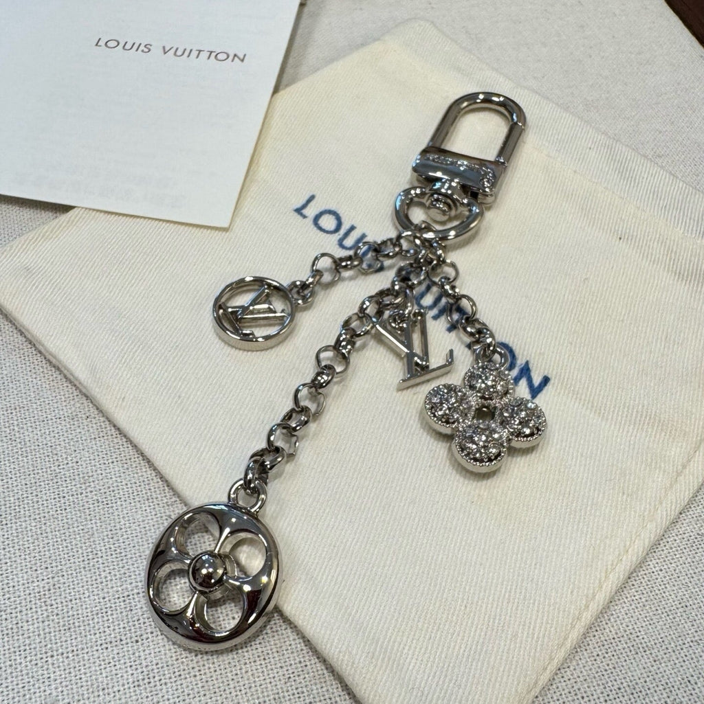 LOUIS VUITTON Metal Bag Charm Keychain