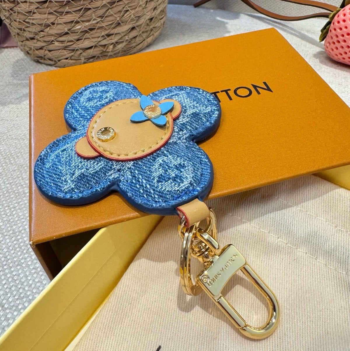 LOUIS VUITTON Bag Charm Keychain