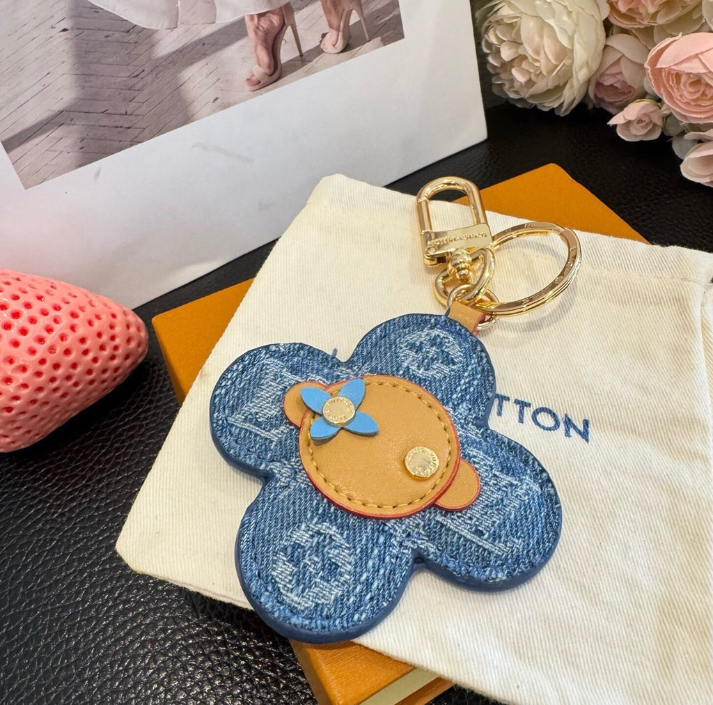 LOUIS VUITTON Bag Charm Keychain