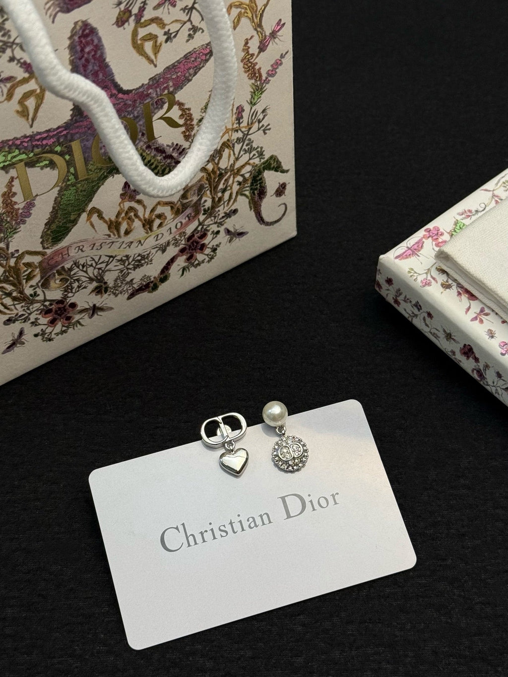 DIOR Pearl Earrings