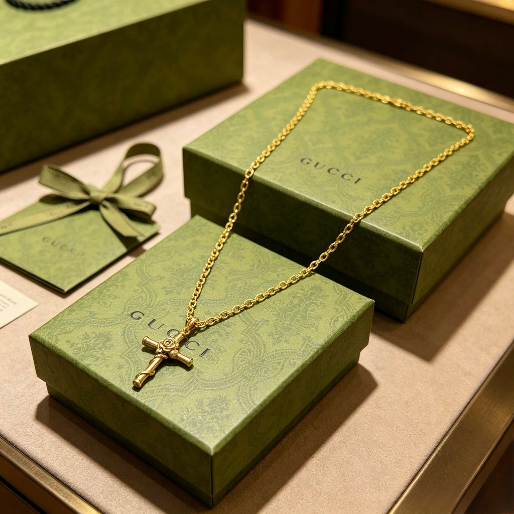 GUCCI Necklace