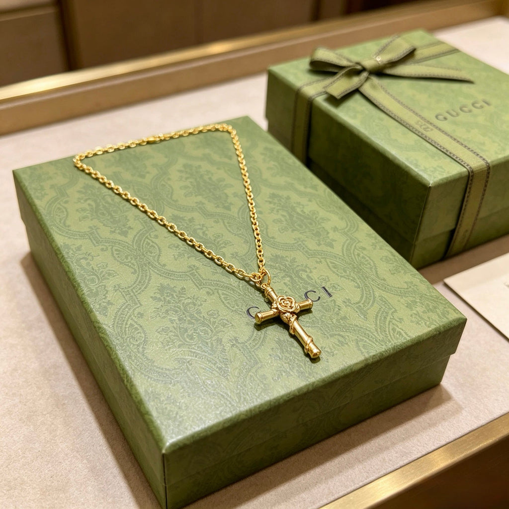 GUCCI Necklace