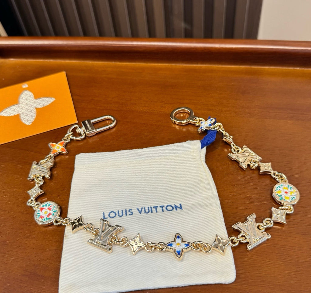 LOUIS VUITTON Metal Bag Charm Keychain