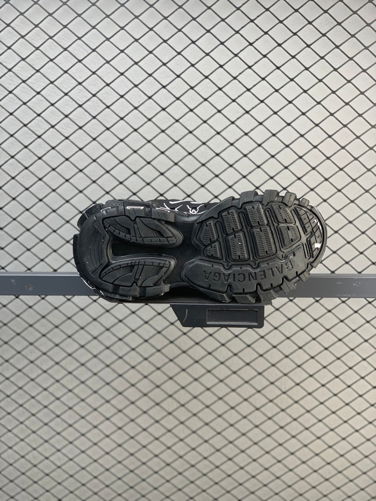 Jordan Sneakers #24 - Image 4