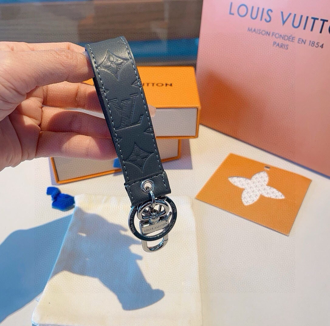 LOUIS VUITTON Canvas Metal Bag Charm Keychain