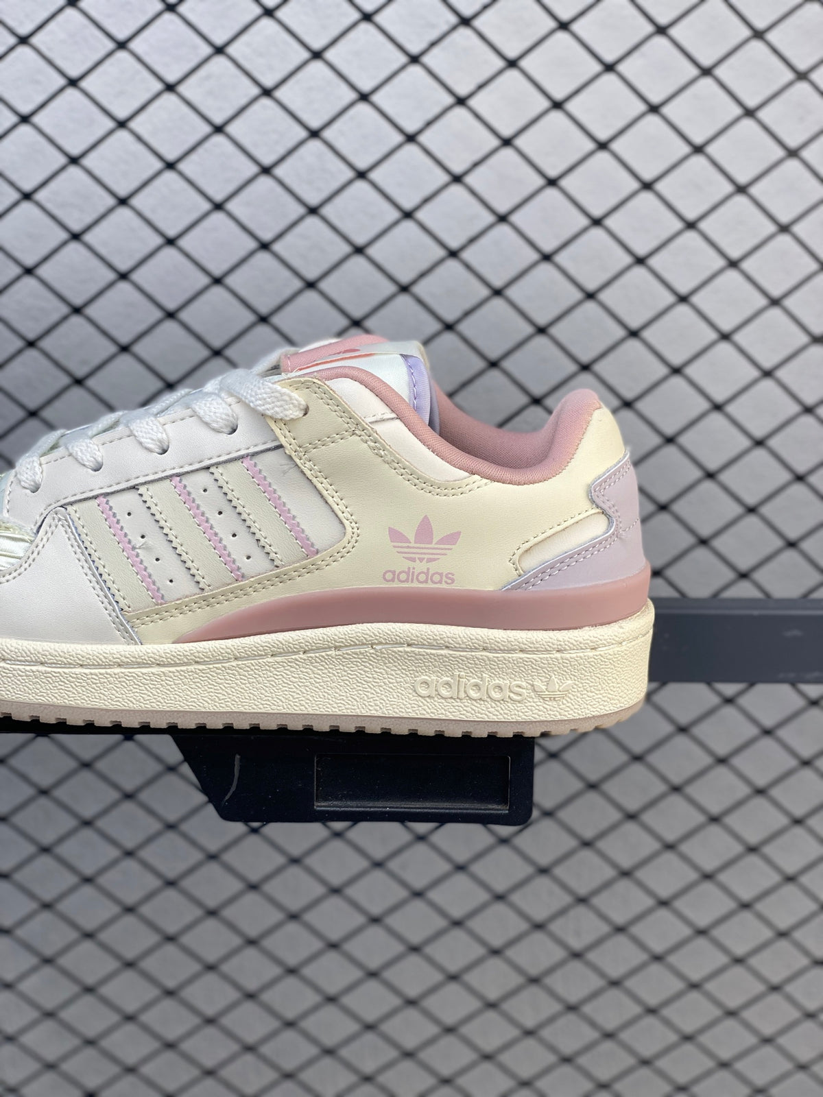 adidas FORUM - Image 4
