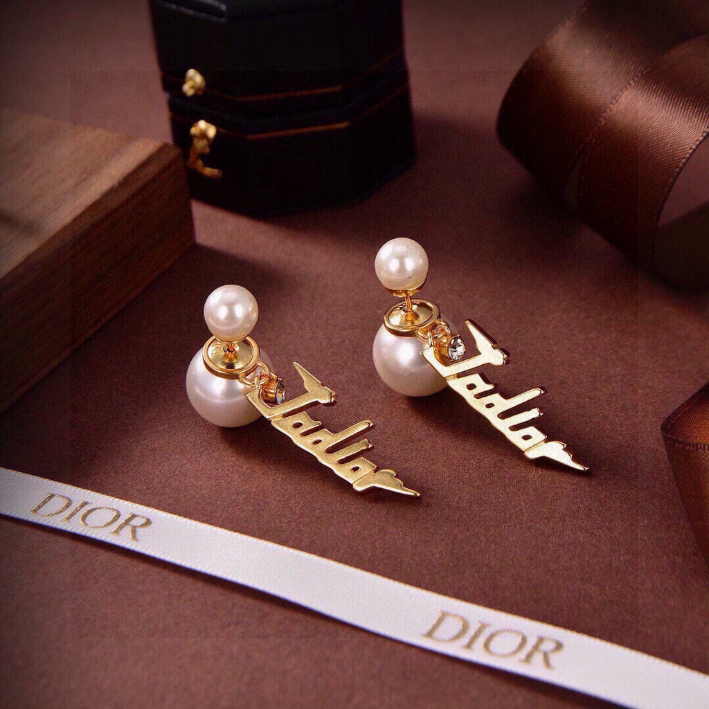 DIOR Pearl Earrings