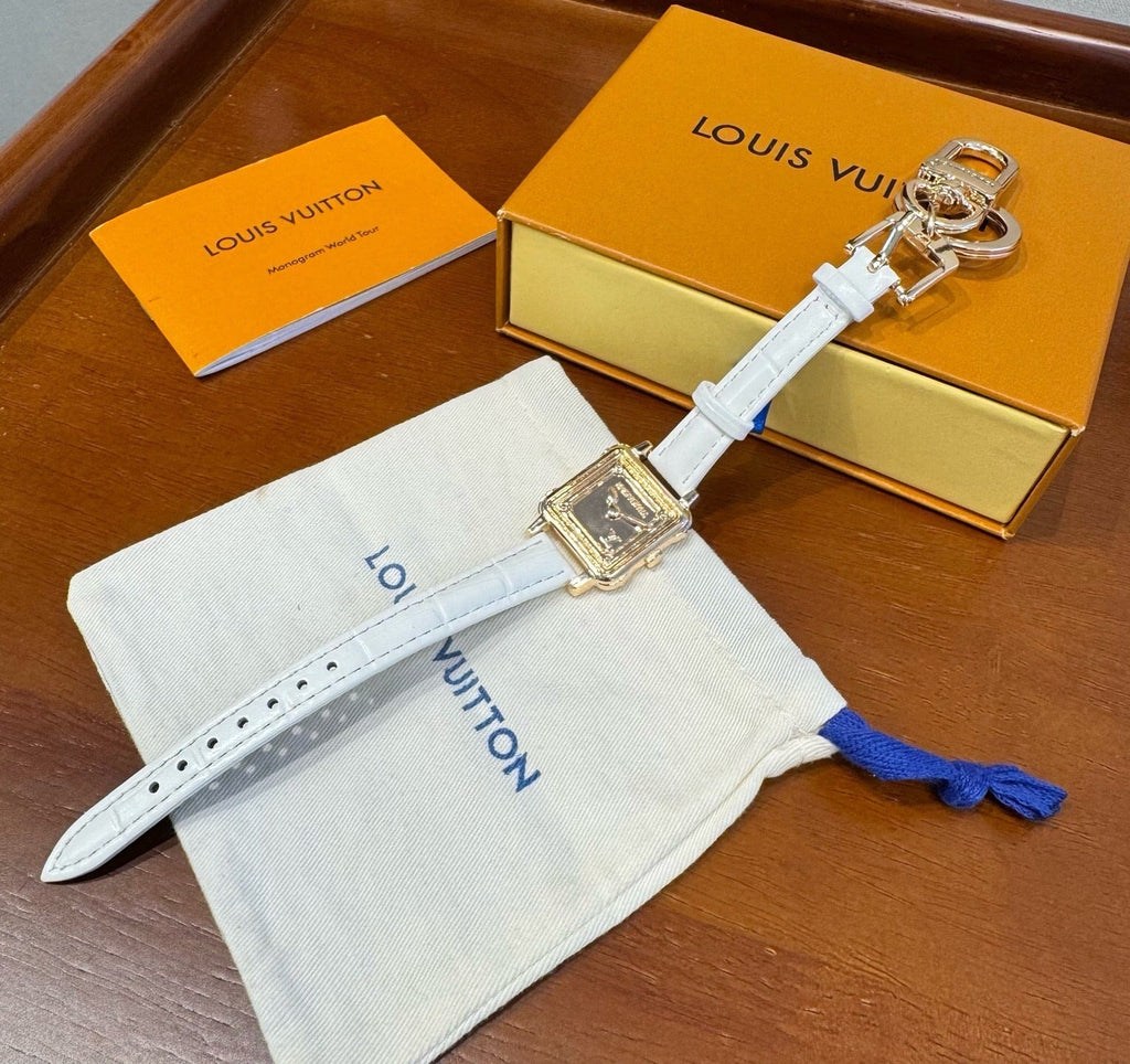 LOUIS VUITTON Leather Bag Charm Keychain