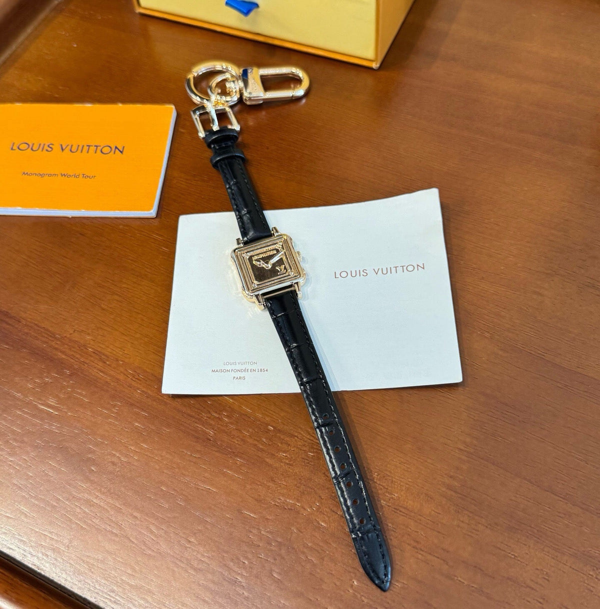 LOUIS VUITTON Leather Bag Charm Keychain
