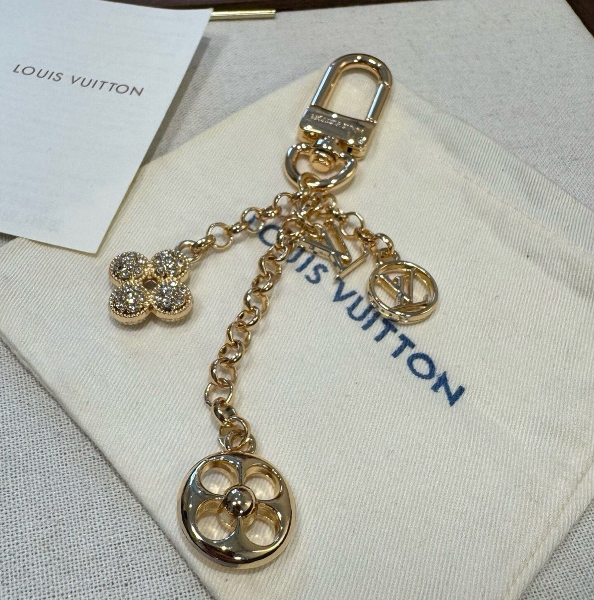 LOUIS VUITTON Metal Bag Charm Keychain