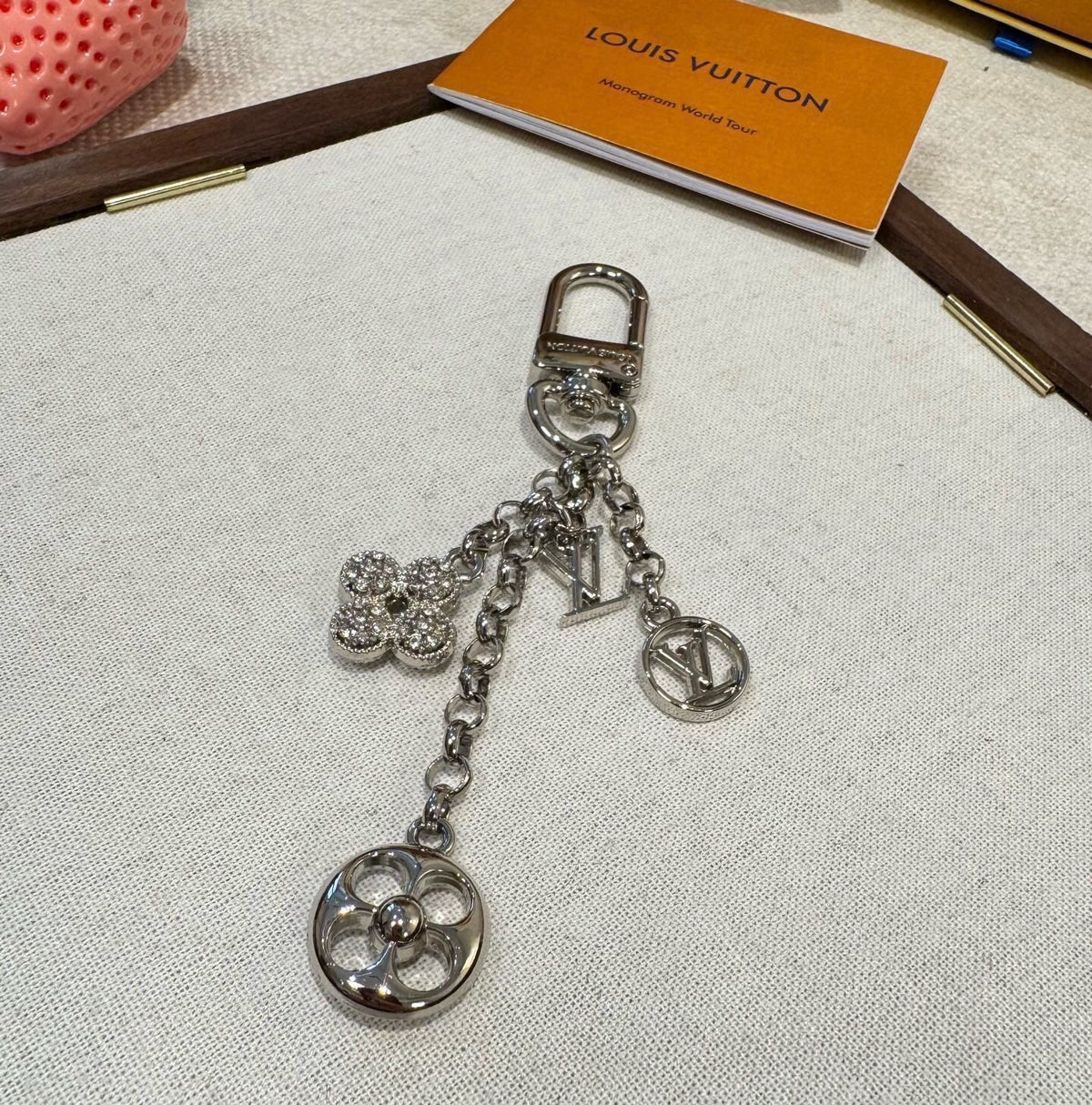 LOUIS VUITTON Metal Bag Charm Keychain